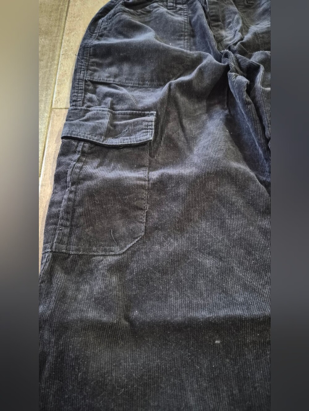 Unionbay Women Corduroy Cargo Straight Leg Black Pants Size 7/28W - Picture 4 of 10